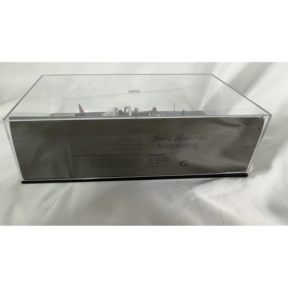 Minichamps 1961 JFK Kennedy Presidential Parade Lincoln Continental X-100 1:43